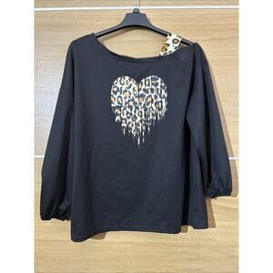 SHEIN Curve Women's Sz 2XL Heart Leopard Print Asymmetrical Neck T-shirt